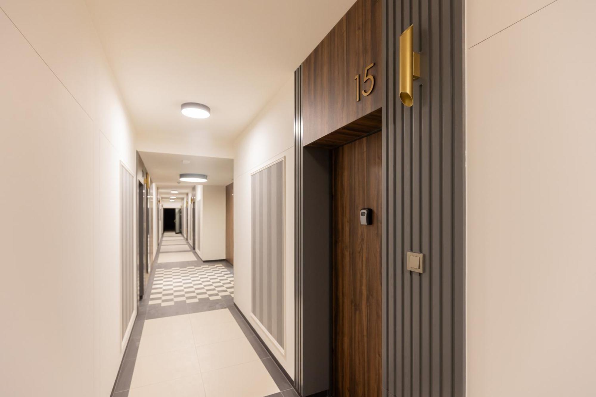 Wilanow Holzera Elegant With Sauna, Gym & Parking By Renters Appartement